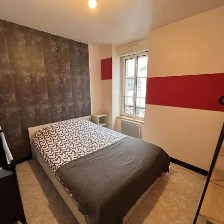 Ferienwohnung T3 50M2 Lumineux Proche Mairie - Plein Centre Carhaix-Plouguer Exterior foto