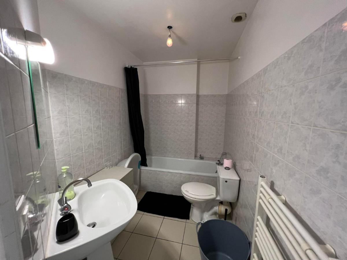 Apartment T3 50m2 Lumineux Proche Mairie - Plein Centre Carhaix-Plouguer